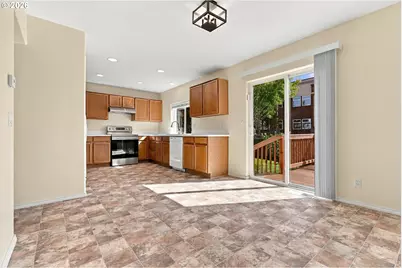 15240 NW Blakely Ln NW, Portland, OR 97229 - Photo 9