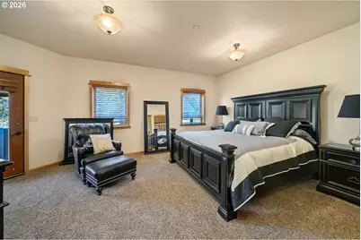 18853 SW Sisters Pl, Powell Butte, OR 97753 - Photo 23