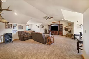 18853 SW Sisters Pl, Powell Butte, OR 97753 - Photo 29