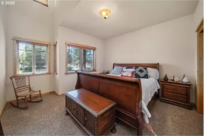 18853 SW Sisters Pl, Powell Butte, OR 97753 - Photo 25