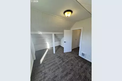 584 N Baxter St, Coquille, OR 97423 - Photo 31