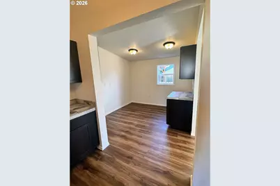 584 N Baxter St, Coquille, OR 97423 - Photo 21