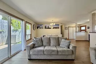 1614 5th St, Tillamook, OR 97141 - Photo 5