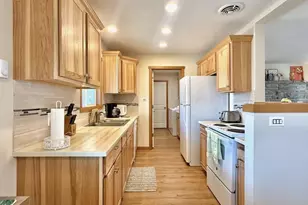 1614 5th St, Tillamook, OR 97141 - Photo 7
