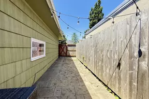 1614 5th St, Tillamook, OR 97141 - Photo 21