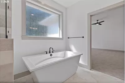 14178 SE Iseli Ln, Clackamas, OR 97015 - Photo 29