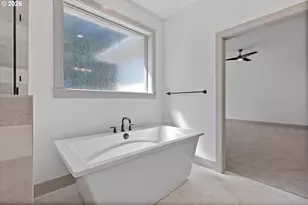 14178 SE Iseli Ln, Clackamas, OR 97015 - Photo 29