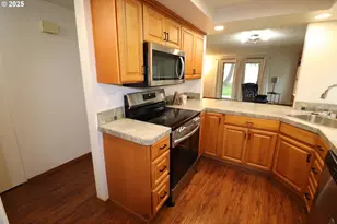 10322 SW Trapper Terrace, Beaverton, OR 97008 - Photo 19