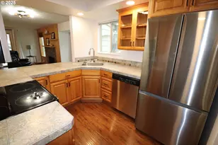 10322 SW Trapper Terrace, Beaverton, OR 97008 - Photo 7