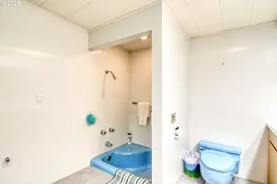 444 N 3rd St, Athena, OR 97813 - Photo 23