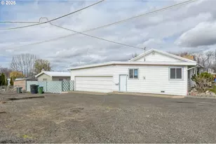 444 N 3rd St, Athena, OR 97813 - Photo 39