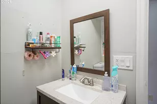 836 Eldin Ave, Salem, OR 97317 - Photo 31