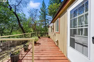 2263 Canyonville-Riddle Rd, Riddle, OR 97469 - Photo 23