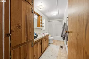 2263 Canyonville-Riddle Rd, Riddle, OR 97469 - Photo 15