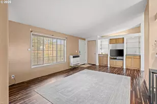 910 E College St, Echo, OR 97826 - Photo 3