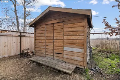 910 E College St, Echo, OR 97826 - Photo 21