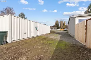 910 E College St, Echo, OR 97826 - Photo 23