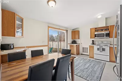 910 E College St, Echo, OR 97826 - Photo 9