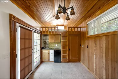 215 SW Hamilton St, Portland, OR 97239 - Photo 37