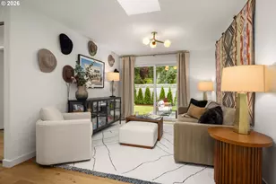 19025 Indian Springs Circle, Lake Oswego, OR 97035 - Photo 17