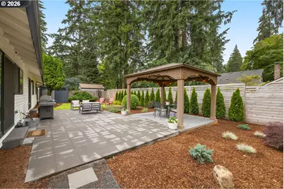 19025 Indian Springs Cir, Lake Oswego, OR 97035 - Photo 33