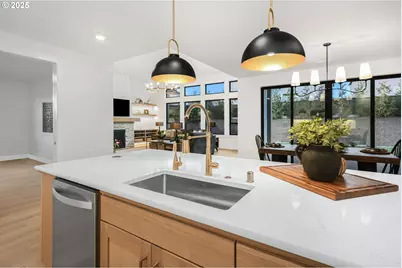 818 NW 173rd Cir, Ridgefield, WA 98642 - Photo 19