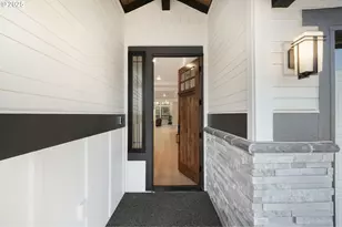 818 NW 173rd Circle, Ridgefield, WA 98642 - Photo 5