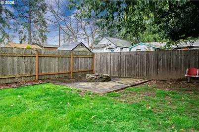 8265 N Fiske Ave, Portland, OR 97203 - Photo 19