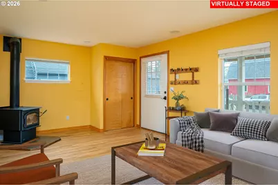 8265 N Fiske Ave, Portland, OR 97203 - Photo 9