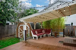 8265 N Fiske Ave, Portland, OR 97203 - Photo 25
