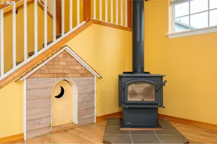 8265 N Fiske Ave, Portland, OR 97203 - Photo 7