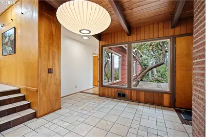 75 W 35th Pl, Eugene, OR 97405 - Photo 17