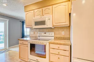 1900 NW Carden Ave, Pendleton, OR 97801 - Photo 15