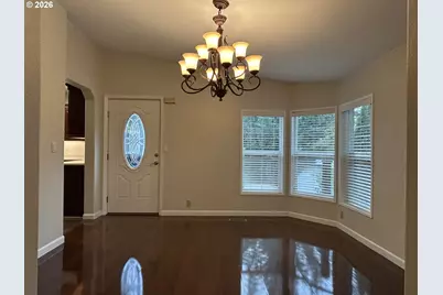 220 NW Trust St, Roseburg, OR 97471 - Photo 15