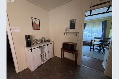 402 SE 75th Ave, Portland, OR 97215 - Photo 15