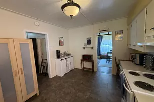 402 SE 75th Ave, Portland, OR 97215 - Photo 17