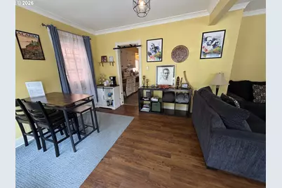 402 SE 75th Ave, Portland, OR 97215 - Photo 7