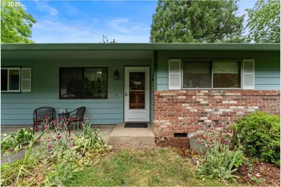 685 SW 20th Cir, Troutdale, OR 97060 - Photo 5