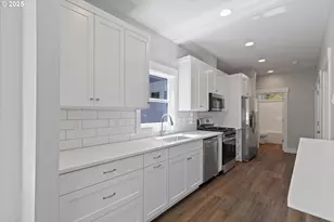 333 SE Oar Ave, Lincoln City, OR 97367 - Photo 5