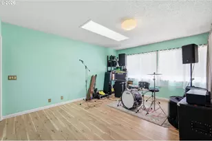 260 N Grand St, Eugene, OR 97402 - Photo 43
