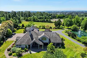 630 Eureka Ave, Silverton, OR 97381 - Photo 1