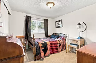 12439 Blue Ridge Dr, Oregon City, OR 97045 - Photo 33