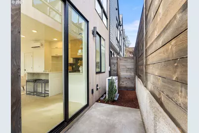 1911 Broadway St #7, Vancouver, WA 98663 - Photo 7