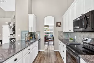 17735 SW Galewood Dr, Sherwood, OR 97140 - Photo 13