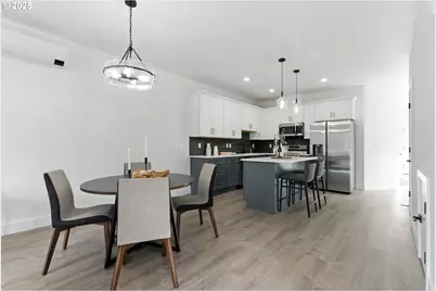 6888 SE Lamphier St, Milwaukie, OR 97222 - Photo 9