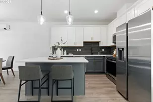 6888 SE Lamphier St, Milwaukie, OR 97222 - Photo 7