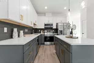 6888 SE Lamphier St, Milwaukie, OR 97222 - Photo 5