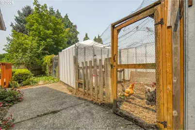 7491 SE La Paz St, Milwaukie, OR 97267 - Photo 21