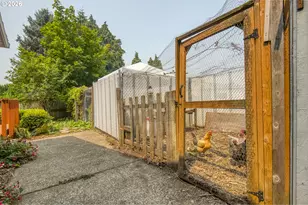 7491 SE La Paz St, Milwaukie, OR 97267 - Photo 21