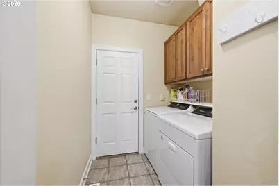 478 Pebble Beach Dr, Creswell, OR 97426 - Photo 27